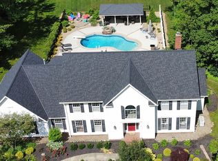 8280 Eagle Ridge Dr, Painesville, OH 44077