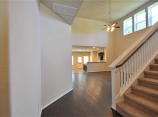 9103 Sunrise Ct, Hitchcock, TX 77563