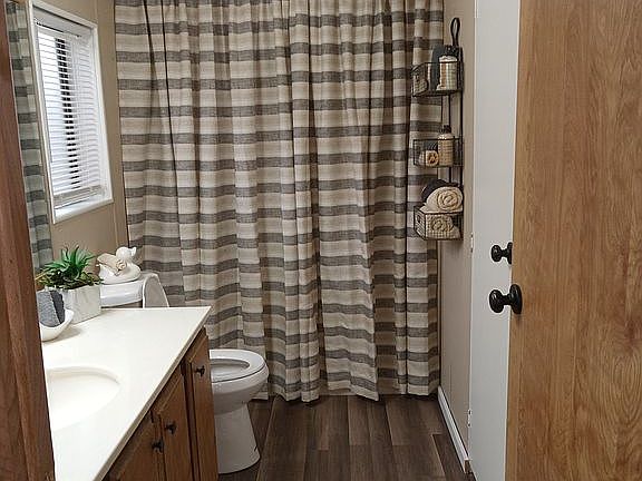 3rd image of 5470 E Coconino Dr