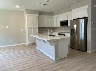 3075 Blue Cove Walk, Sacramento, CA 95833