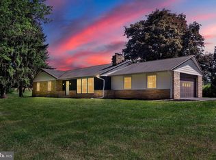 4623 Myers Rd, Glen Rock, PA 17327