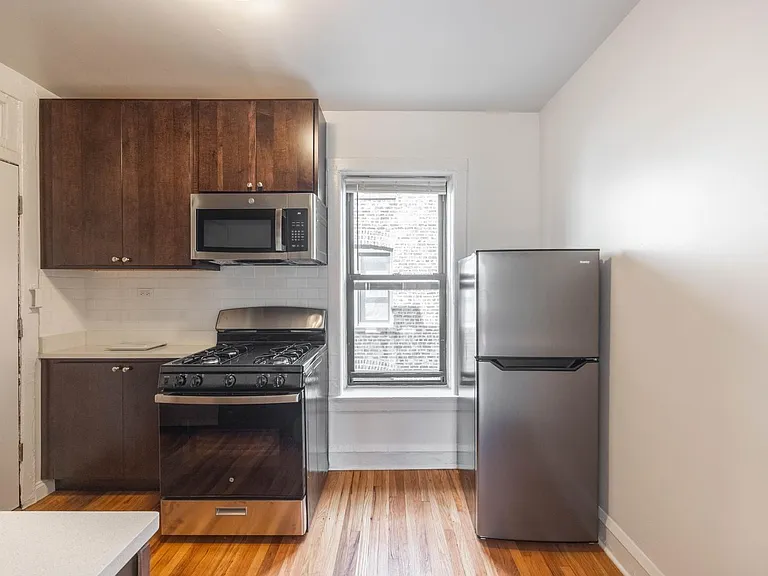2712 N Spaulding Ave #2714-2I — Photo 1