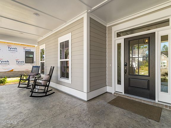 4th image of 9178 Crossbill Drive