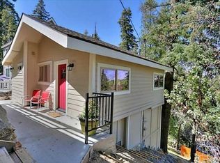 574 Rose Ln, Twin Peaks, CA 92391