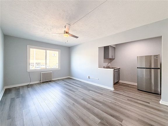5th image of 315 N Washington St #12