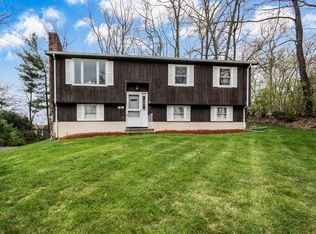 3 Chaffee Ln, Oxford, MA 01540