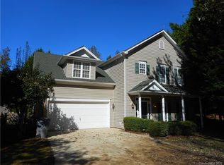 1704 Chinchester Ln, Charlotte, NC 28270