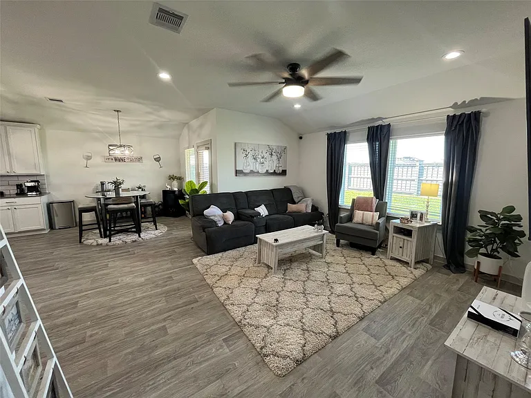 827 Teal Moon Dr — Photo 8