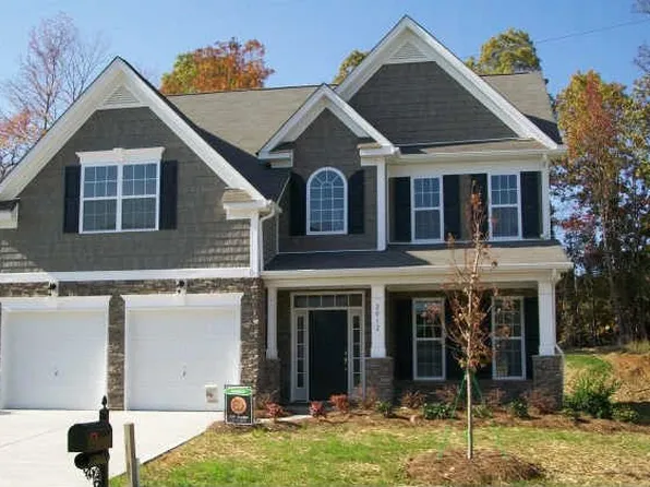 8718 Brideswell Ln, Charlotte, NC 28278