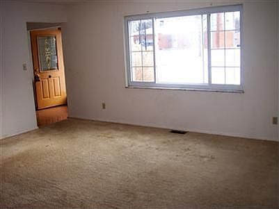 2nd image of 3051 Burr Oak Ct