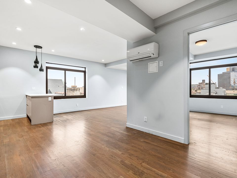 1st image of 594 Bushwick Ave APT 513