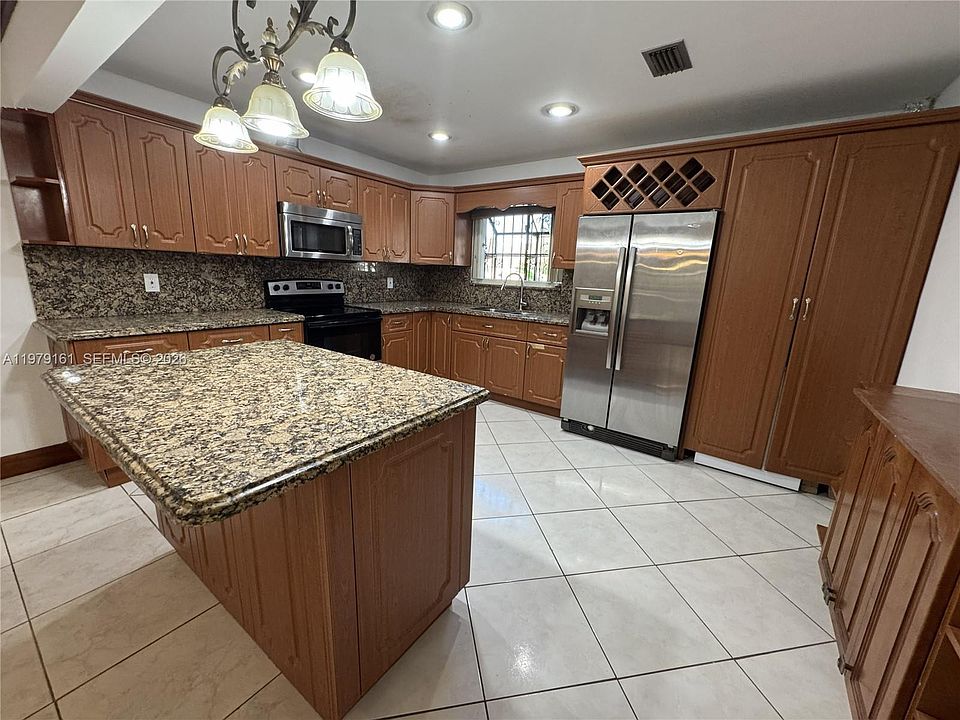 1st image of 19750 Cypress Ct