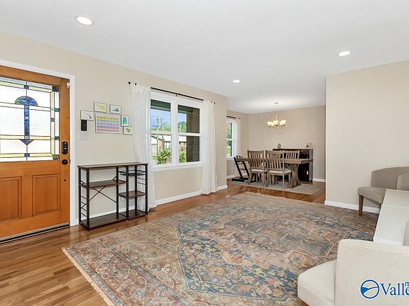 2nd image of 5025 Parkwood Dr NW