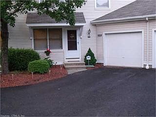 2nd image of 204 Briarwood Ct