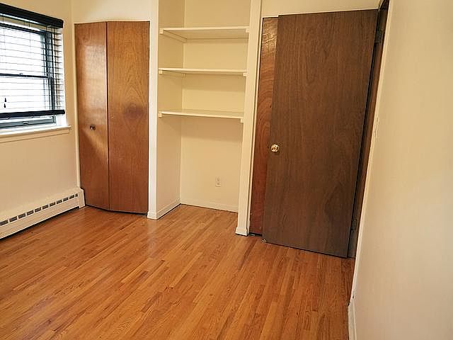 1st image of 384 Laurel Ave APT 7