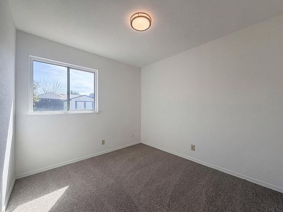 4th image of 4814 Monet Way