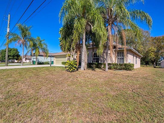 4th image of 2077 SW Savage Boulevard