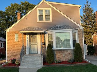 8853 S Fairfield Ave, Evergreen Park, IL