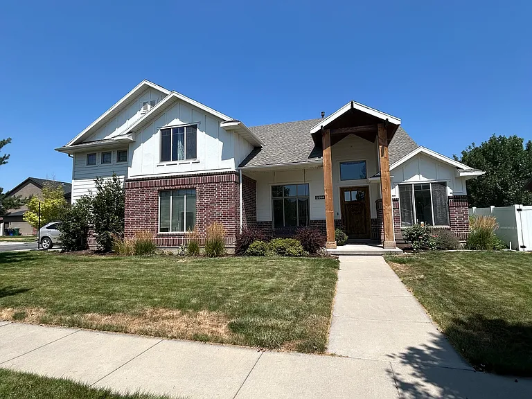 1466 Citation Dr — Photo 2