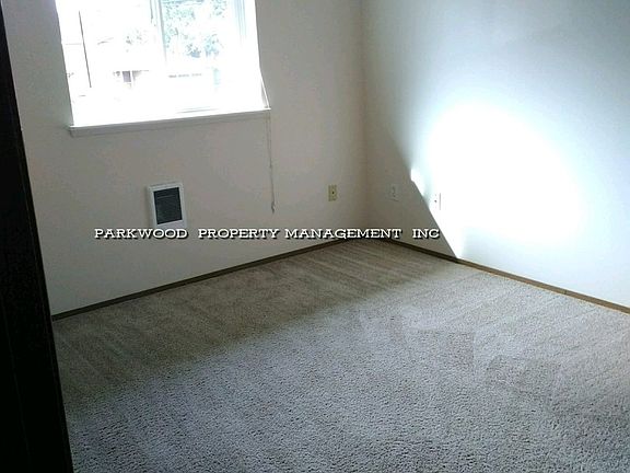 4th image of 7715 Douglas St W APT 14