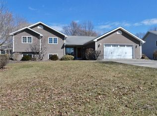 144 Terrace Dr, Otley, IA 50214