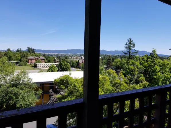 1330 S Linda Ln, Moscow, ID 83843