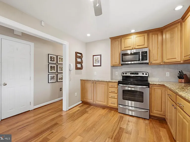 637 School Line Dr — Photo 7