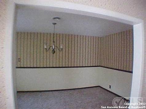 3rd image of 634 Rosewood Ave