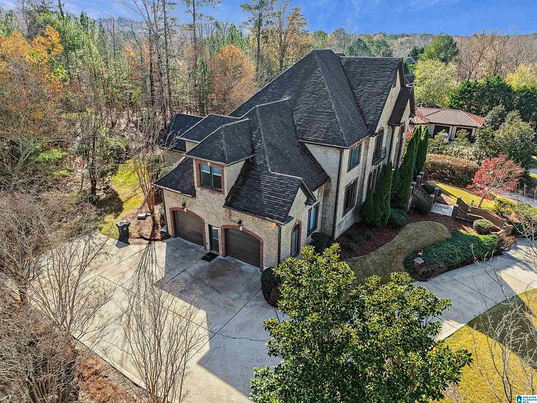 2005 Lake Heather Dr — Photo 3