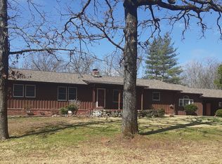 39 Kehner Rd, Steelville, MO 65565