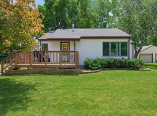604 Kandiyohi Ave, Prinsburg, MN 56281