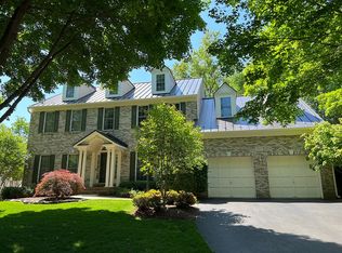 324 Gaines Ct SW, Leesburg, VA