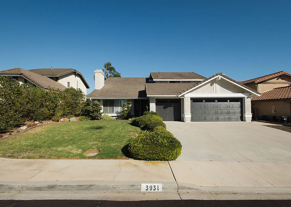 3931 Weeping Willow Dr