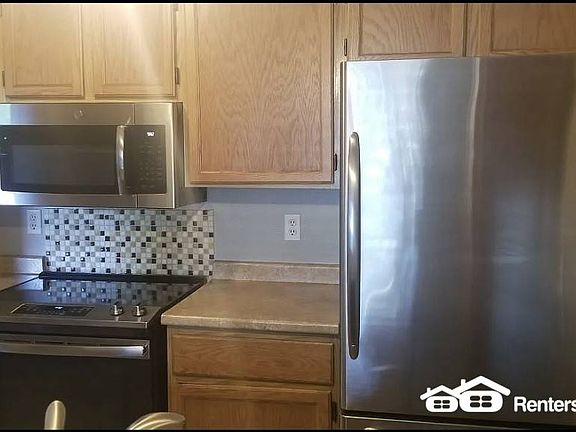 4th image of 12716 NE 144th St APT D102