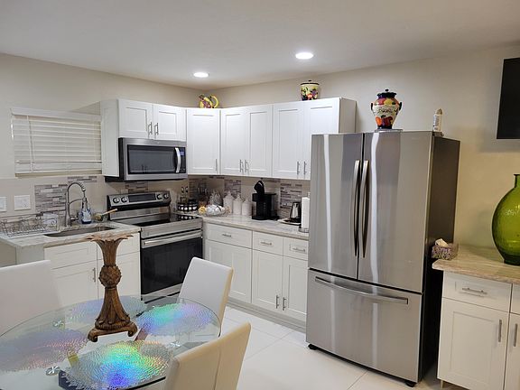 3rd image of 3124 NE Skyline Dr #B