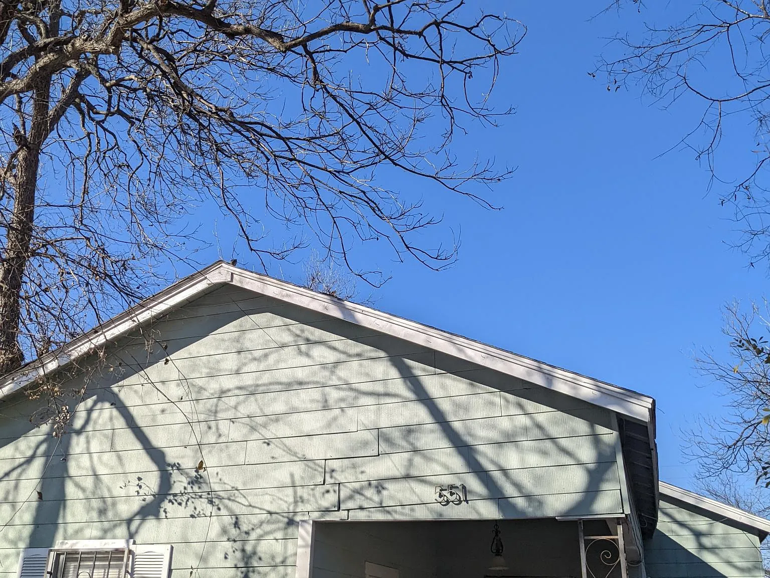 3 bed, 860 sqft, $1,500 — Photo 1