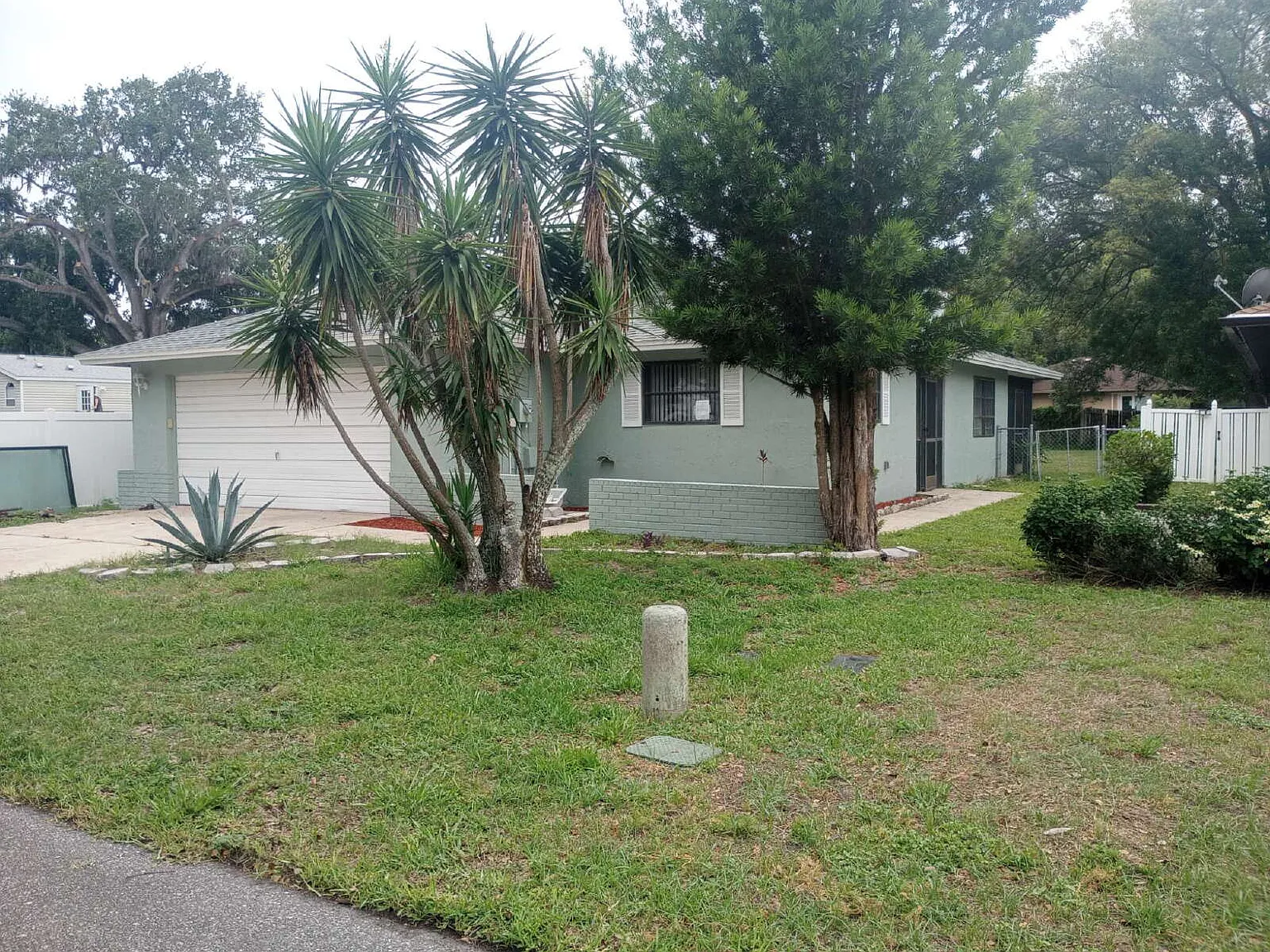 2 bed, 2.0 bath, 1166 sqft, $1,650 — Photo 2