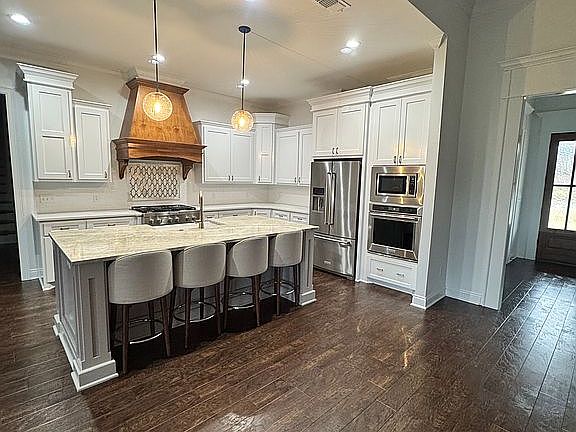 5th image of 8203 Teal Rd