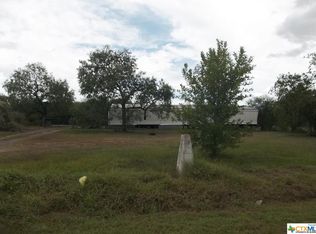 175 Skyline, Victoria, TX 77905