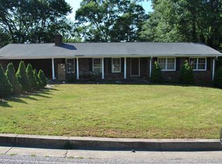 1487 Vine St NE, Gainesville, GA 30501