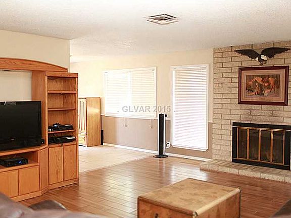5th image of 4138 Meadowglen Way
