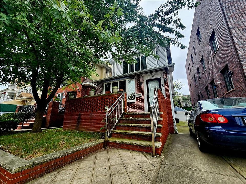 1st image of 1822 E 12th St