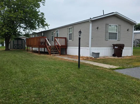 1024 Warm Spring Rd Trailer 50, Chambersburg, PA 17202