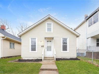 3709 E 69th St, Cleveland, OH, 44105