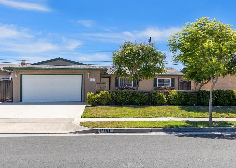 16852 Ross Ln Huntington Beach CA 92647 Zillow