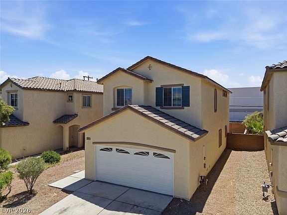 3rd image of 41 Rosa Rosales Ct