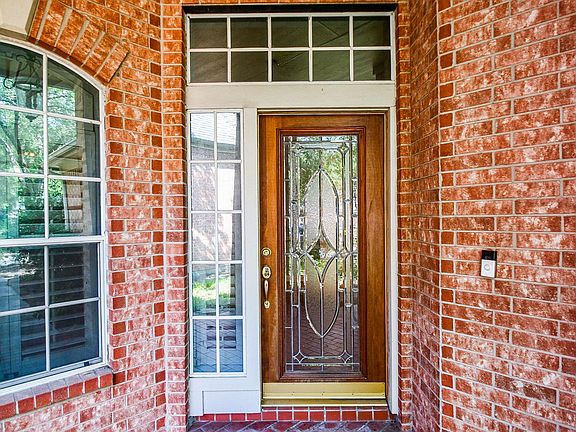 5th image of 13711 Threadall Park Dr