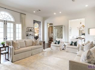 933 Crown Way, Baton Rouge, LA 70806