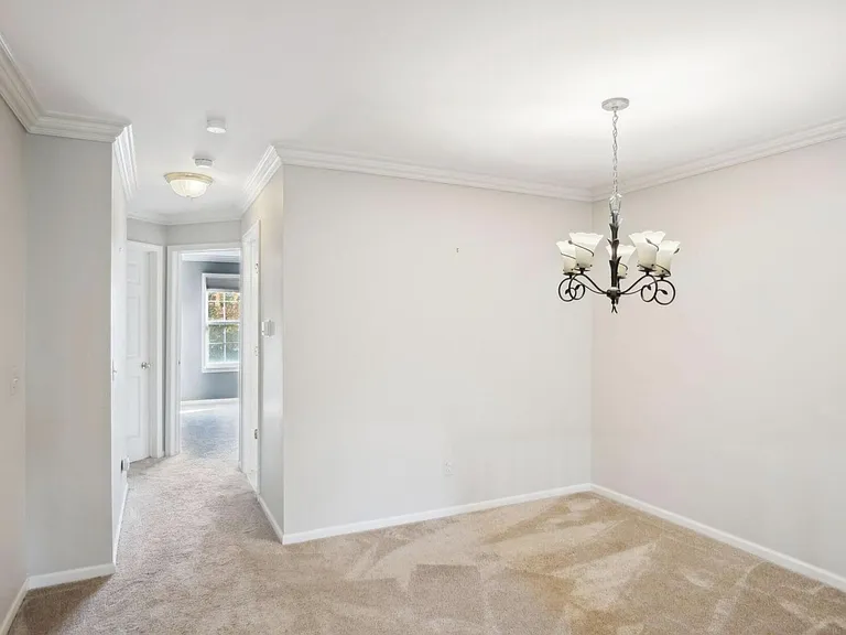 2924 Barclay Way — Photo 10