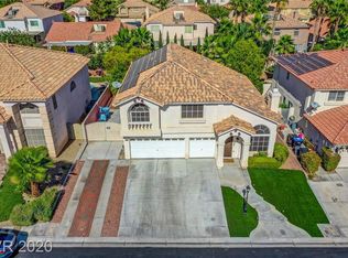 8320 Mountain Heather Ct, Las Vegas, NV 89149